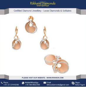 Anillo de diamantes de lujo de oro rosa de 18kt elegante de excelente calidad con juego de colgantes para regalar en ocasiones especiales Juego de colgantes - Product Image 4