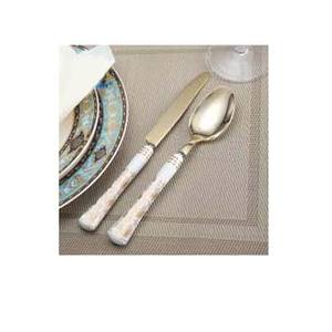 Nuevo mejor logotipo de alta calidad Metal resina blanca mango largo cuchillo tenedor cuchara juego de cubiertos dorados cubiertos modernos de acero inoxidable - Product Image 1