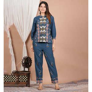 Mujer Bordado Recto Corto Kurta Co-ord Set - Product Image 4