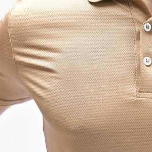 เสื้อโปโลออกกำลังกายแบบพอดีตัว ผลิตจากผ้าที่ระบายความชื้นได้ดี สวมใส่สบาย น้ำหนักเบา - Product Image 3