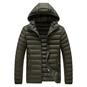 Veste d'hiver légère et chaude pour homme avec logo personnalisé, en polyester, à capuche, rembourrage gonflé, veste matelassée avec capuche - Product Image 4