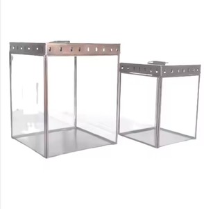 ตกแต่งโคมไฟโลหะหกเหลี่ยมขนาดใหญ่สีดำชุดเชิงเทียนโลหะ2ชิ้น - Product Image 5