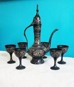 <b>Arabic</b> Brass Coffee Pot Dallah - Product Image 1