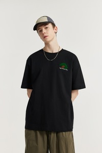 เสื้อยืดเจอร์ซีย์แขนสั้นผู้ชาย Streetlab ปักลายต้นสนด้วยไหมเชนีล ทรงหลวม สไตล์สตรีท ผ้าฝ้าย 100% 220 กรัม - Product Image 4