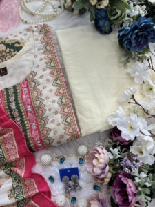 Vêtements indiens de créateur modernes, nouvelle arrivée, Kurti pantalon dupatta en géorgette avec broderie à la main, costume Salwar pour les fêtes - Product Image 3