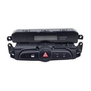 Botón de Cierre de Puerta HYUNDAI iX20 Serie 93700-1K800 (10>19) - Product Image 1