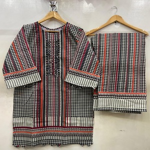 Femmes Khadi Net Readymade costumes robe femmes pakistanaises Khadi Net costumes Khadi Net Readymade costumes brodés Khadi Net costumes - Product Image 1