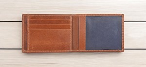 Porte-cartes d'identité vintage personnalisable Artha WT16c, minimaliste, en cuir de vache véritable, fait main, pour poche avant, unisexe - Product Image 6