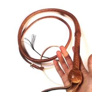 Venta caliente Manejo cómodo Patrones únicos Látigos para montar a caballo Ligero Profesional Carreras al aire libre Ecuestre - Product Image 3