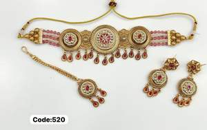 Ensemble de collier de créateur unique avec couches de perles et pendentif motif éléphant Bijoux ethniques pour un style festif - Product Image 6