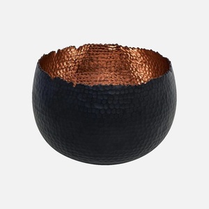 Vases décoratifs en métal noir martelé, couleurs personnalisables, pour table, avec bord festonné, vente en gros - Product Image 1