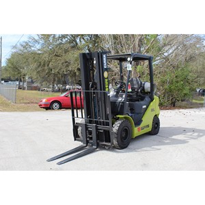 Chariot élévateur à moteur interne CLARK S25L 2023 - Product Image 4