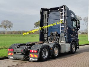 Camion tracteur d'occasion Volvo FH 500 6x2 de 2018, moteur Cummins Diesel, transmission automatique, suspension pneumatique, conduite à gauche, Euro 5, tête de camion de transport - Product Image 4