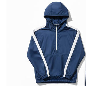 Ensemble de survêtement avec logo personnalisé, tissu doux et respirant, coupe confortable, parfait pour les entraînements, les séances d'entraînement, le port quotidien et la promotion - Product Image 2