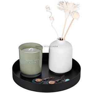 Elegante bandeja rectangular de acero inoxidable con acabado pulido y diseño moderno, perfecta para una cena y exhibición elegantes - Product Image 3