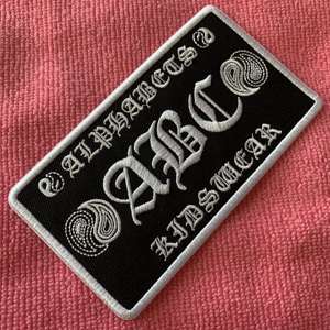China Fashionable 3D Hand Made Clothing Embroidery Patch hot Sale Uniform Twill Embroidery Emblem - Product Image 3