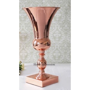 Calidad y diseño exclusivos de aluminio fundido Diseñador de arte creativo moderno Aspecto elegante Color plateado Jarrones de trompeta pulidos brillantes - Product Image 6