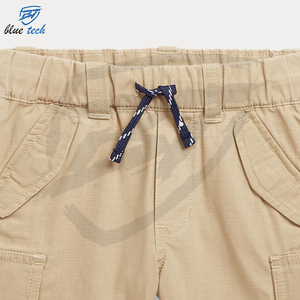 Short cargo d'été à poches multiples pour hommes Logo personnalisé Short cargo en coton pour le travail en plein air pour hommes - Product Image 4