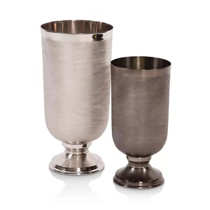 Jarrón de estilo de anillo único, acento decorativo hecho a mano, perfecto para fiestas de jardín al aire libre y estilo minimalista INTERIOR DE LA India - Product Image 4