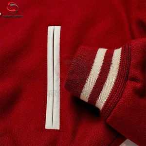 Chaqueta Varsity Personalizada 2026 para Hombre, Cuello Alto, Diseño de Invierno con Decoración Estampada - Product Image 4