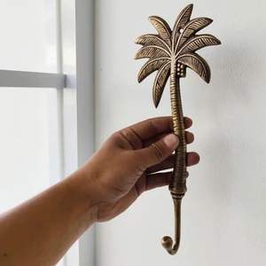 Crochets muraux luxueux en laiton au design ethnique pour une décoration intérieure exquise et une utilisation pratique dans des espaces compacts - Product Image 5