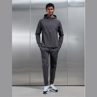Setelan Jaket dan Celana Training Pria Musim Panas Ringan Anti Angin, Jaket Berkerudung dan Celana Resleting Penuh, Cepat Kering, Logo Kustom, Streetwear, Bahan Nilon