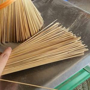 Bâtonnets d'encens vietnamien en bambou, matières premières, produits écologiques de haute qualité en vrac - Product Image 4