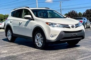Toyota RAV4 AWD LT Diesel Automatique 2014 d'occasion, sièges en cuir, toit ouvrant, conduite à gauche, couleur foncée, livraison gratuite mondiale pour les nouveaux clients - Product Image 2