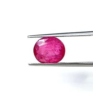 Rubis de Birmanie naturel rose non chauffé de 5,86 carats, taille Trillion Asscher Brillant Rose Émeraude Radiant, issu de matériau turquoise - Product Image 3