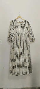 Vestido Midi de algodón con estampado floral para mujer Estilo de fiesta informal con estampado de bloques largos con decoración de borlas para la temporada de primavera - Product Image 5