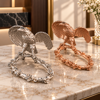 Support de boule de cristal en métal en forme d'aigle, support décoratif pour sphère, base de présentation vintage en forme d'oiseau pour la décoration de la maison, du bureau, des étagères et des tables