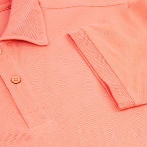 Vente en gros de chemises OEM personnalisées unisexe pour hommes et femmes col rond coupe régulière broderie logo personnalisé manches courtes anti-rides - Product Image 3