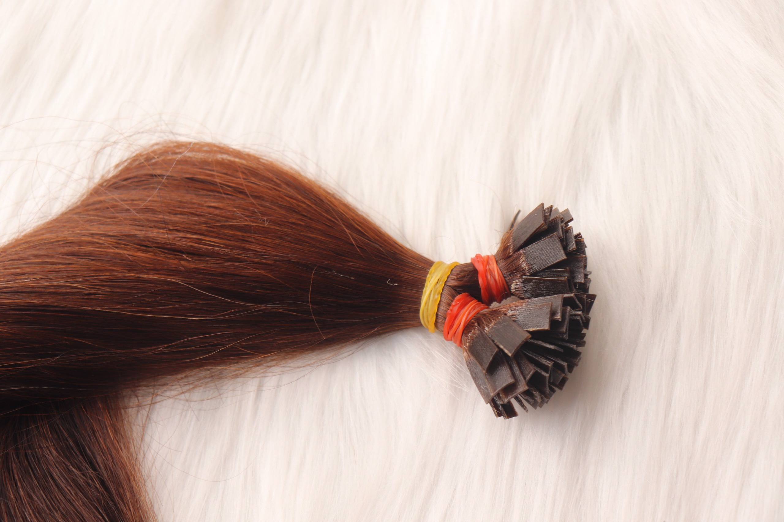 สีน้ำตาล