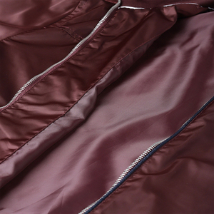 Veste universitaire bordeaux en satin pour hommes, tissu parachute, logo personnalisé, coque pour l'hiver, polyester imprimé - Product Image 5