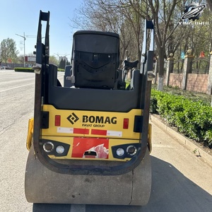 Compacteur vibrant à double tambour BOMAG BW120 d'occasion, poids de travail 2,7 tonnes, marque allemande originale, petit compacteur - Product Image 4