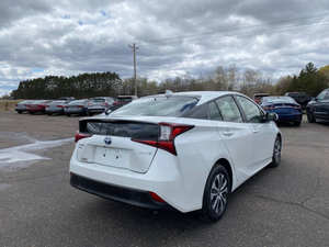 Usado 2022 T * oyota Prius LE AWD-e - Product Image 2