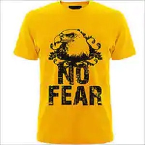 เสื้อยืดสีทึบคลาสสิกสำหรับผู้ชายแฟชั่นลำลองอินเทรนด์ - Product Image 1