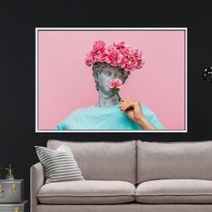 Impression sur toile moderne : Buste antique avec bouquet floral, 1P : encadré blanc - Product Image 1