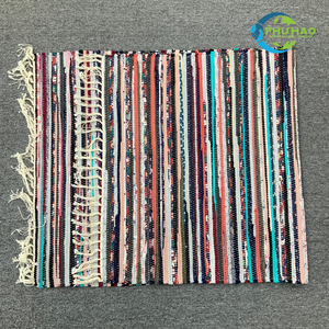 สินค้าขายดีพรมปูพื้นเพิ่มพื้นที่ของคุณด้วยพรมเศษผ้าทำด้วยมือจากเวียดนาม - Product Image 4