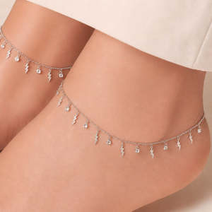 Chevillères fines Hallmark en argent avec zircon en forme d'éclair, paire de chevillères - Product Image 1