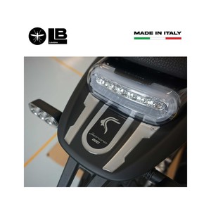 Adesivo Protettivo 3D in Resina per Serbatoio Benelli Leoncino 800, Uso Decorativo - Product Image 4