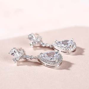 ต่างหูแฟชั่นทรงหยดน้ำเงินสเตอร์ลิงเจลิยา ฮาโล เพียร์ คัท - Product Image 6