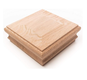 Capuchon de poteau de départ en bois massif de style moderne Partie d'escalier décorative traitée sous pression Service OEM Made in Vietnam Hôpitaux - Product Image 1