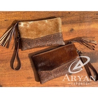 Dompet tangan kulit sapi ukir, dompet kantong kulit sapi, patch Barat rambut pada kulit bulu