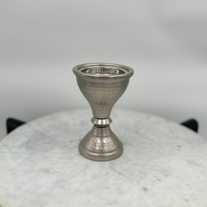 ชุดเตาเผาเครื่องหอมโลหะตีขึ้นรูป พร้อมผิวสแตนเลส ดีไซน์ทรงถ้วยแบบดั้งเดิม สำหรับใช้ในบ้านสไตล์ตะวันออกกลางและอ่าวอาหรับ เหมาะสำหรับเป็นของขวัญ - Product Image 4