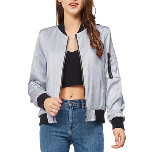 Chaqueta Varsity Personalizada, Chaqueta Bomber Urbana para Hombre, Tela de Poliéster Negra, Chaqueta Oversize de Satén para Mujer, Chaqueta Gruesa Acolchada 2026 - Product Image 2