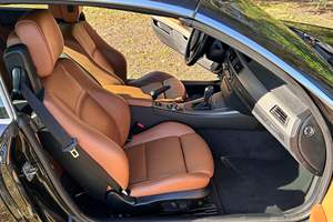 BMW 335i Convertible 2013 Usado, 47100 Millas, Turbo de 6 Cilindros, Propiedad del Sur, Sin Modificar - Product Image 4