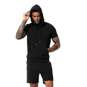 Ensemble coupe-vent léger d'été pour femmes avec logo personnalisé, veste à col montant et short décontracté - Product Image 4