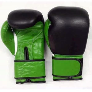 Gants de boxe synthétiques pour hommes et femmes Gants de boxe d'entraînement de style professionnel - Product Image 4