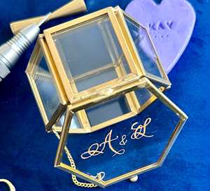 กล่องใส่แหวนแก้วดีไซน์ยอดนิยมอุปกรณ์จัดระเบียบเครื่องประดับทำจากแก้วและโลหะสีทองกรอบขัดมันสำหรับเป็นของขวัญแต่งงาน - Product Image 3